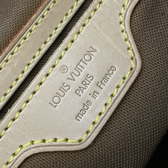 SOLD ON INSTAGRAM PAGE. LOUIS VUITTON MONTSOURIS GM BACKPACK - Picture 13 of 16